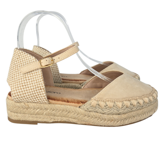 M.6017Esparto corte V bordado