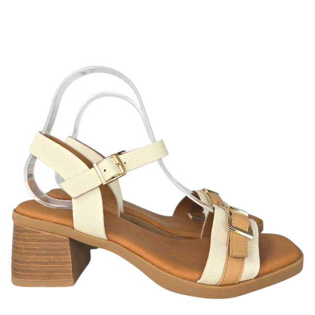 M.2607Sandalia tacon medio aplique